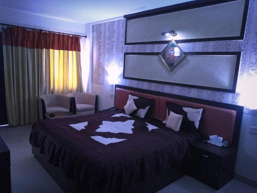 Hotel Gajapati 3*