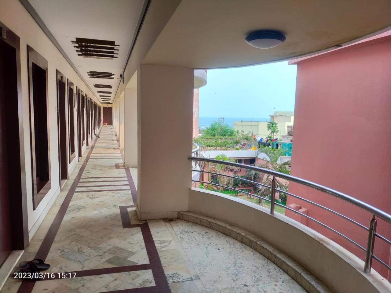 Gajapati Hotel 3*